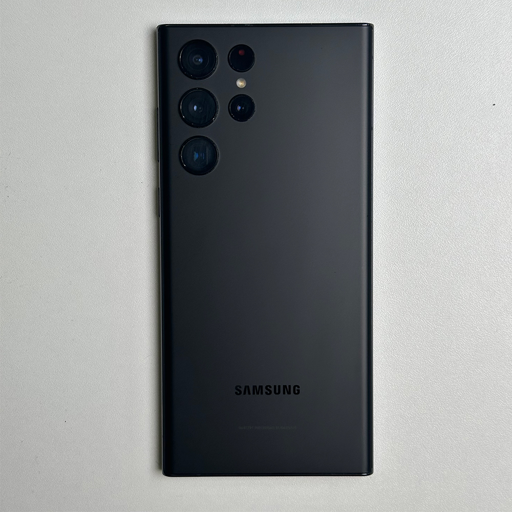 Samsung Galaxy S22 Ultra 12/256GB (Qora)