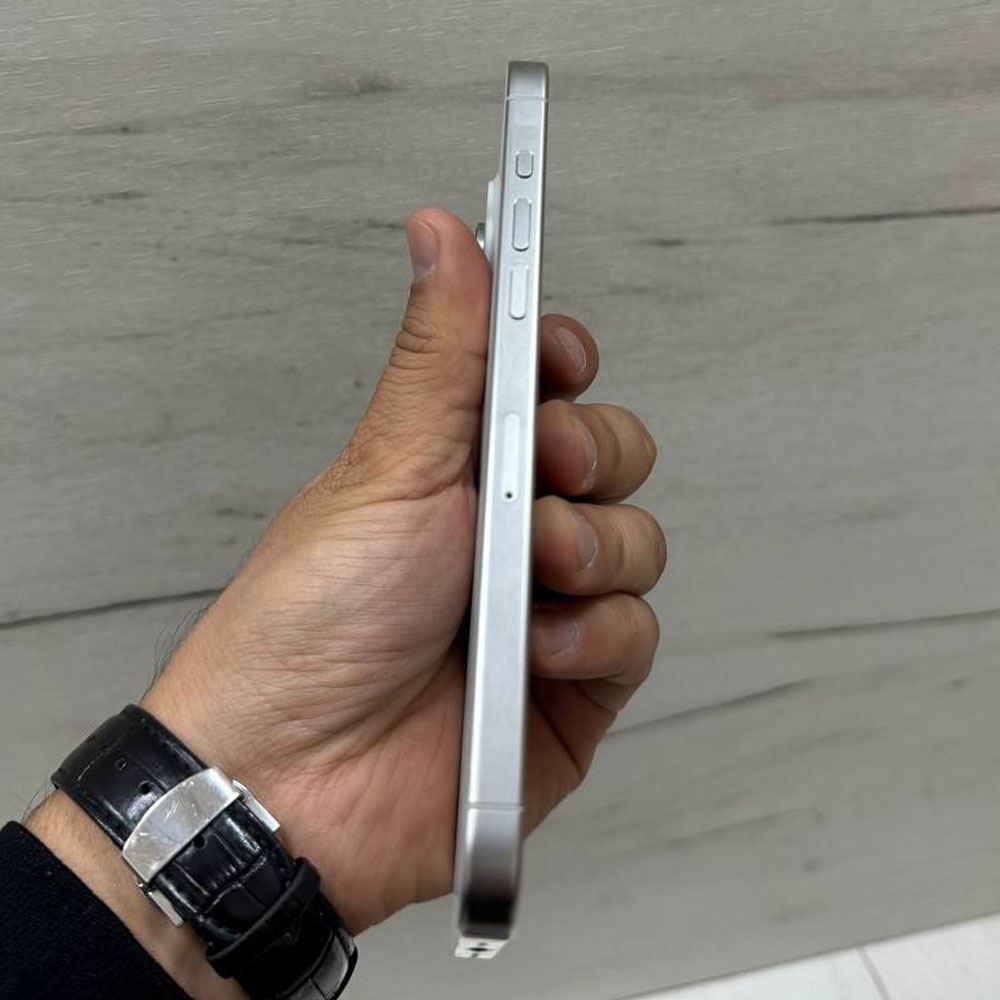 Apple iPhone 15 Pro Max 256GB (Kumush rang) 7679